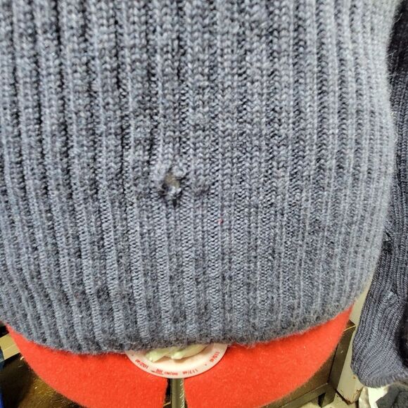 Vintage L.L. Bean Navy Blue Wool Sweater size Medium Elbow Patches - Picture 4 of 7